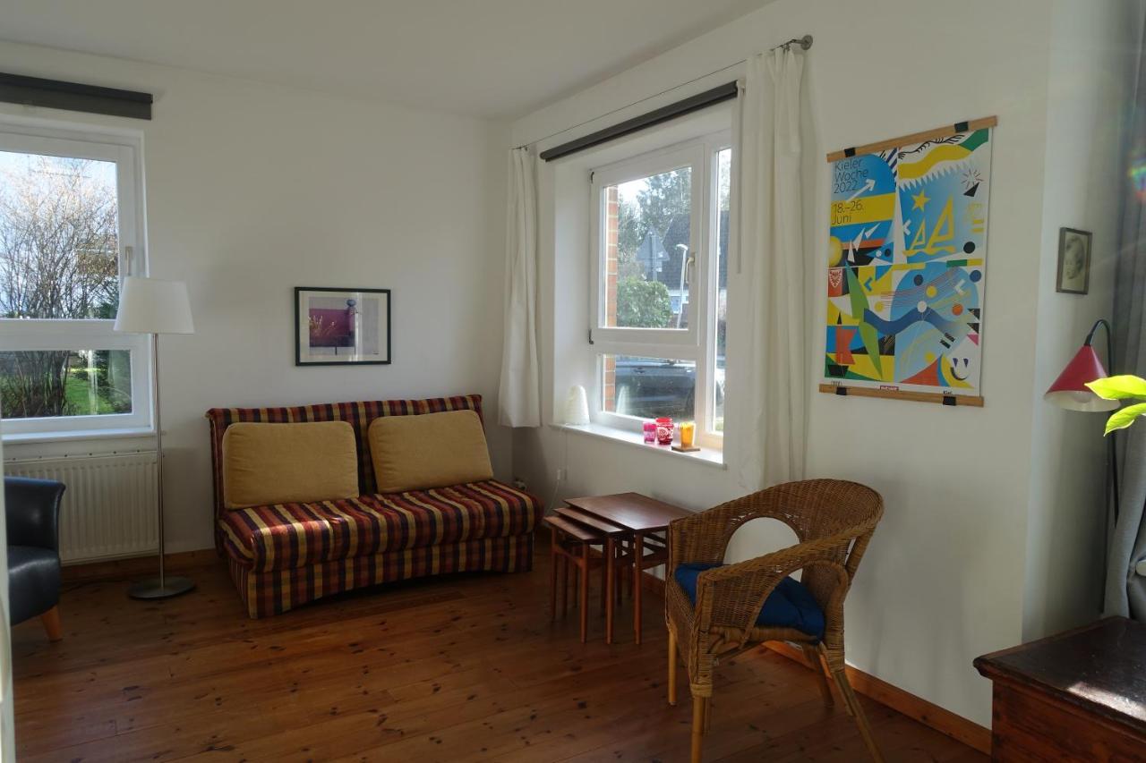 Ferienwohnung Im Kieler Sueden Bagian luar foto